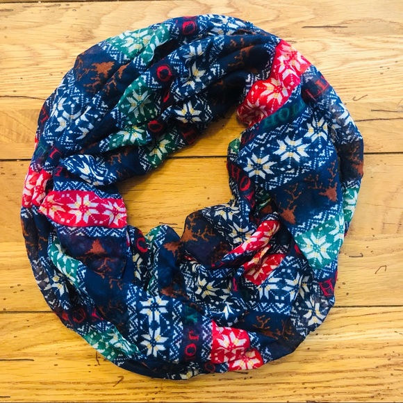 EUC!  Knitted & Sheer Infinity Fashion Scarf Bundle (2 scarves). - Picture 3 of 6